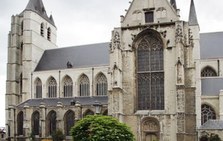 Onze-Lieve-Vrouw-over-de-Dijlekerk