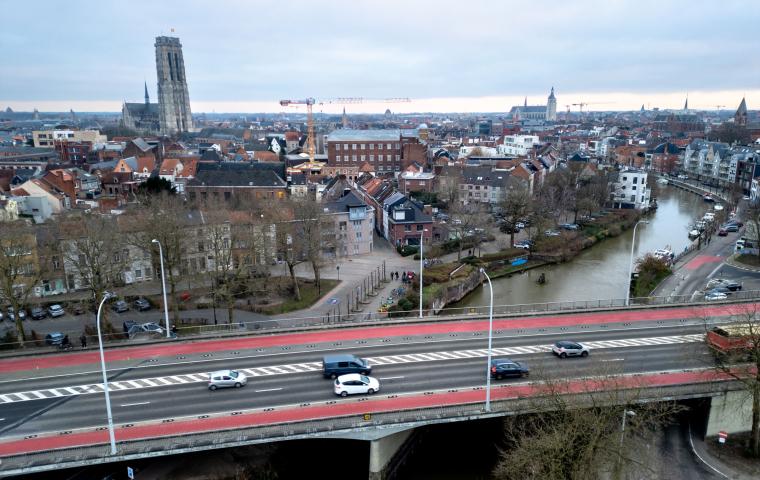 Luchtbeeld van de Winketbrug