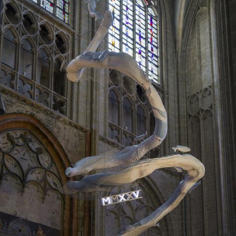 Het kunstwerk MMXXV van Mickey Yang: gevangen vissen op wonderbaarlijke wijze in de netten vermenigvuldigen