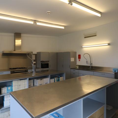 Keuken in dorpshuis de Kettinghe