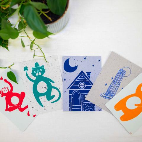 Gezeefdrukte kaartjes op zelfgemaakt papier van AMAi