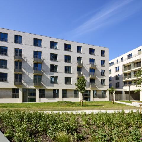 Een van de nieuwe gebouwen dankzij het stadsvernieuwingsproject Maarten